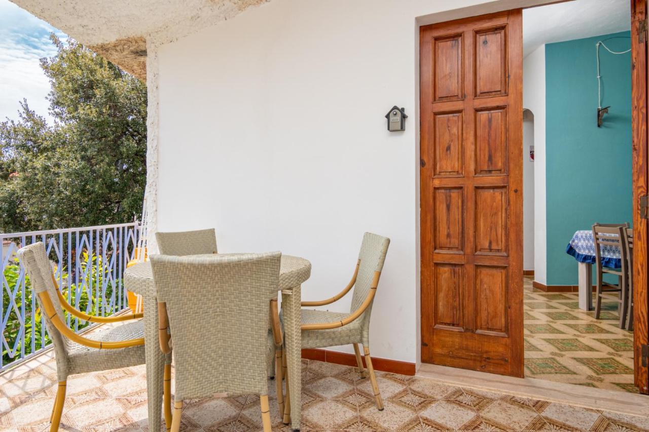 Appartement Il Marinaio E Il Nostromo à Cala Gonone Extérieur photo